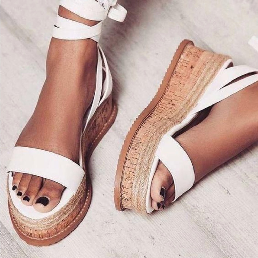 Platform Sandals - Picture 3 of 3